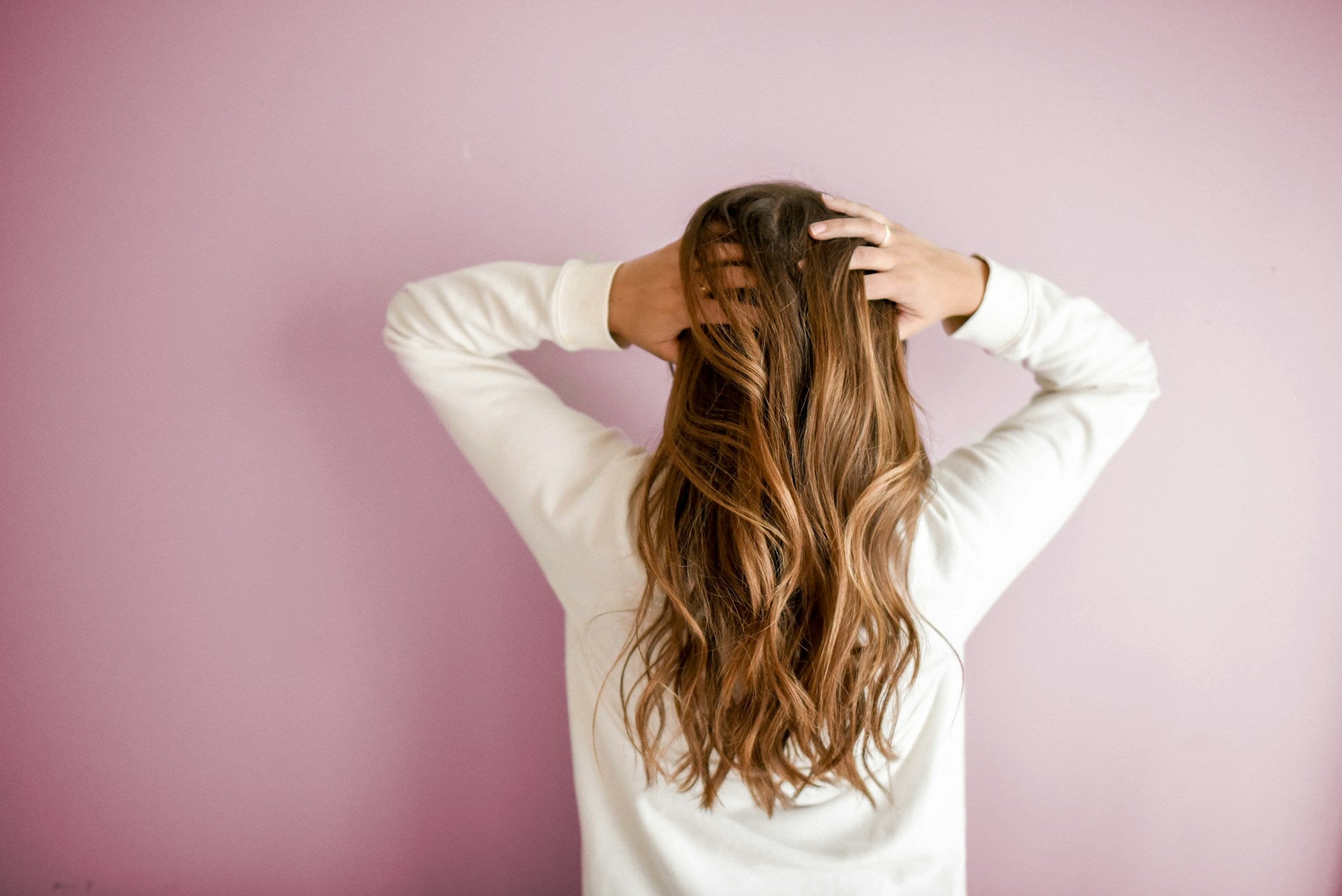 5 Tips for Reducing Hair Damage When Using a Hair Dryer